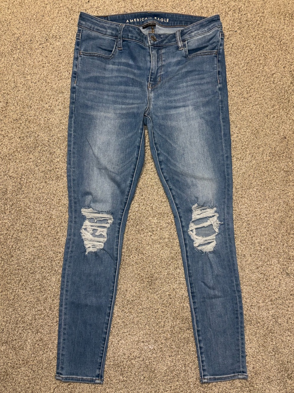 American Eagle ripped knee Jeggings